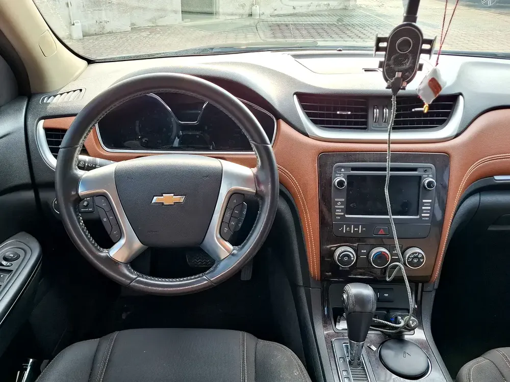 AED 464/month | 2017 Chevrolet Traverse LT | GCC Specs | Ref#405736 - Image 10