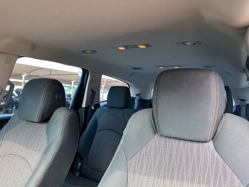 AED 464/month | 2017 Chevrolet Traverse LT | GCC Specs | Ref#405736 - Image 11