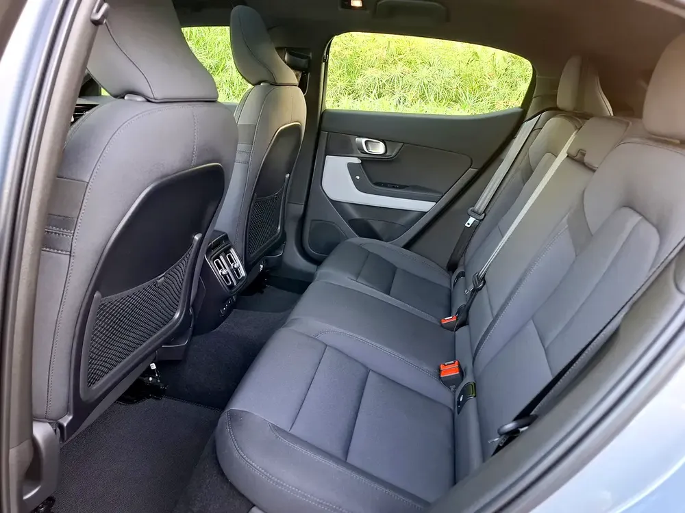2023 Polestar 2 Long Range Single Motor | GCC Specs | Low Mileage - Image 14