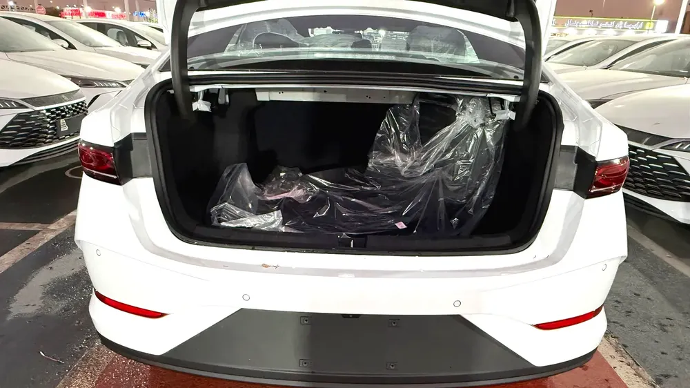 BYD Qin Plus DM-i 55KM Leading 2025 - Image 7