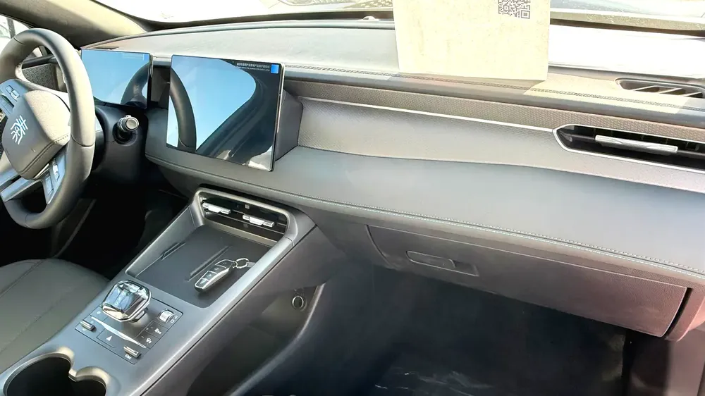 BYD Qin Plus DM-i 55KM Leading 2025 - Image 9