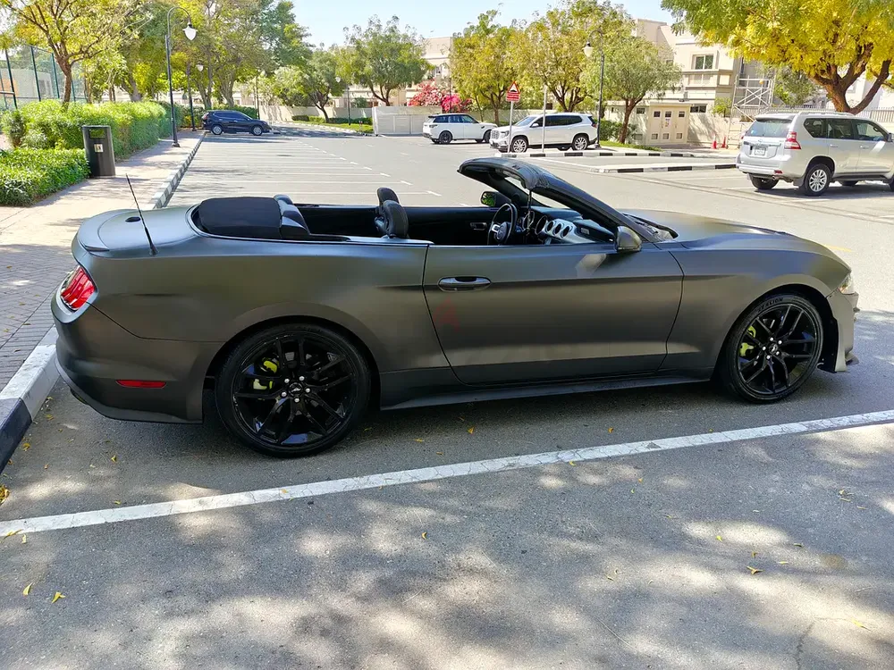 2019 Convertible || Rare Color - Image 5