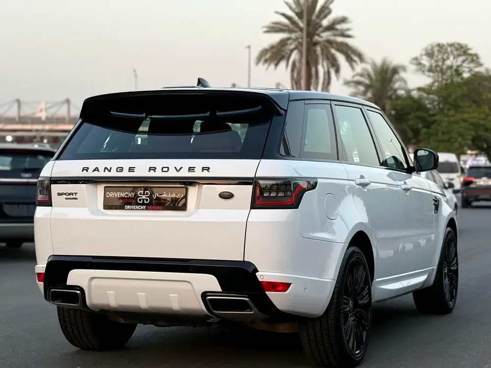 Range Rover Sport 2018 GCC V6 - Image 5