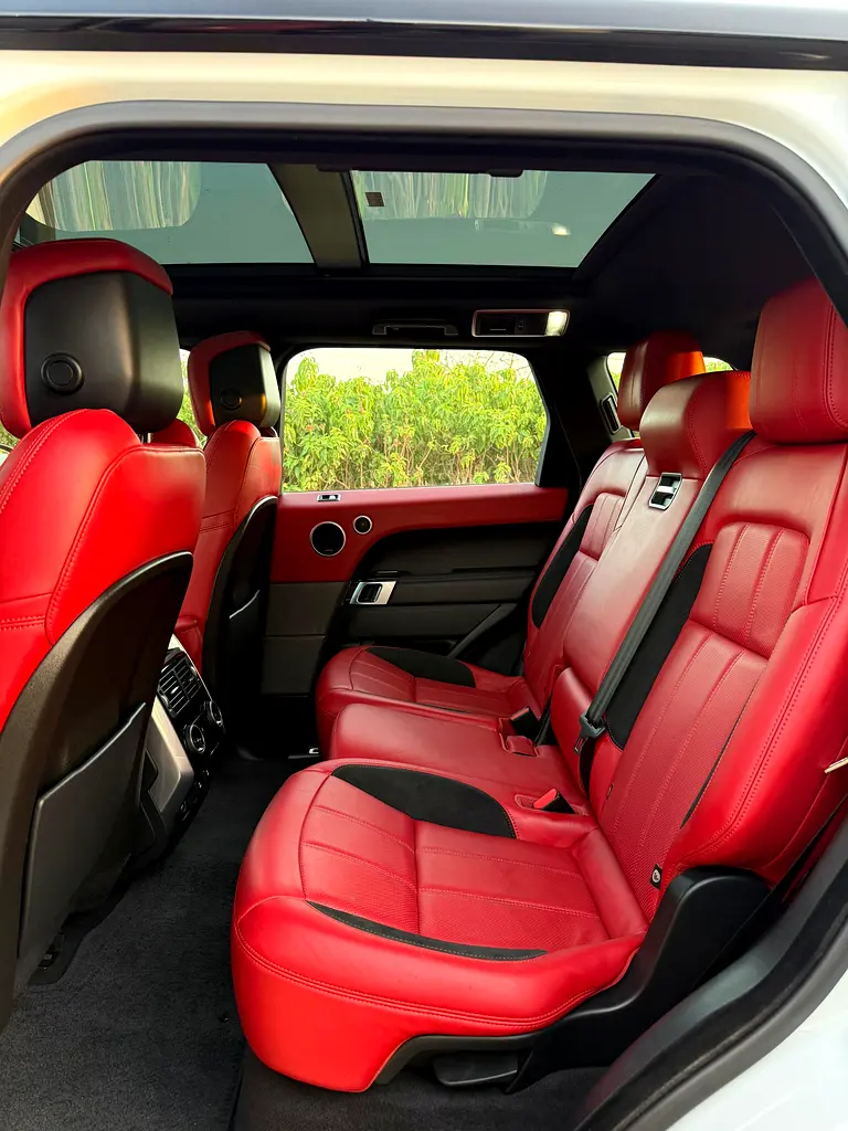 Range Rover Sport 2018 GCC V6 - Image 9
