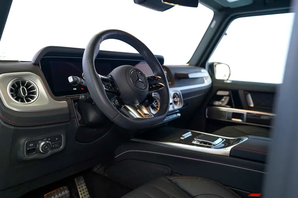 WARRANTY APRIL 2027 | CARBON TRIM INTERIOR | NIGHT PACKAGE | BURMESTER AUDIO | G63 AMG - Image 7