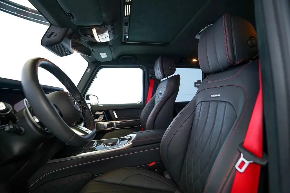 WARRANTY APRIL 2027 | CARBON TRIM INTERIOR | NIGHT PACKAGE | BURMESTER AUDIO | G63 AMG - Image 9