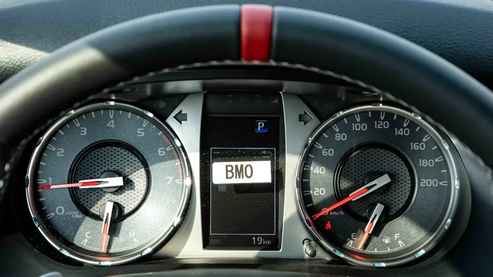 Toyota Hilux GR Sport 4.0L AT 4WD | 2026 | GCC Specs - Image 13