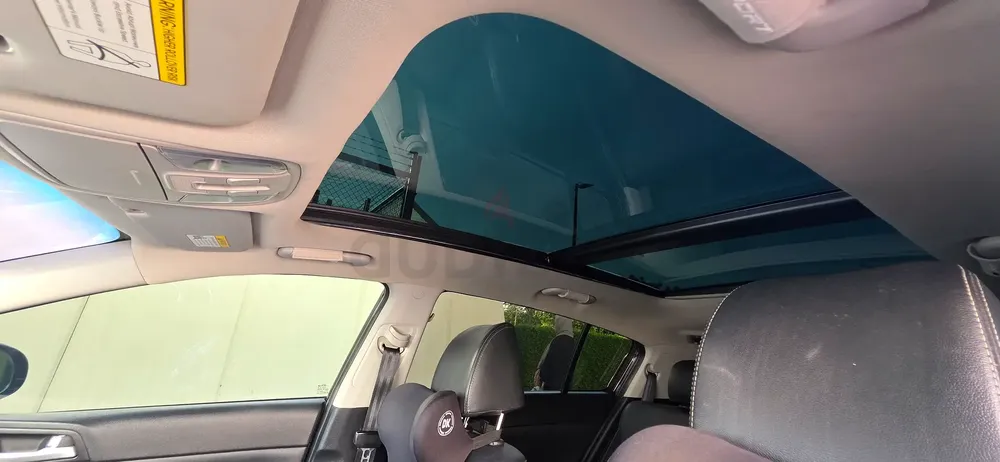 KIA Sportage EX 2018 – American Spec | Panoramic Sunroof | Excellent Condition - Image 15