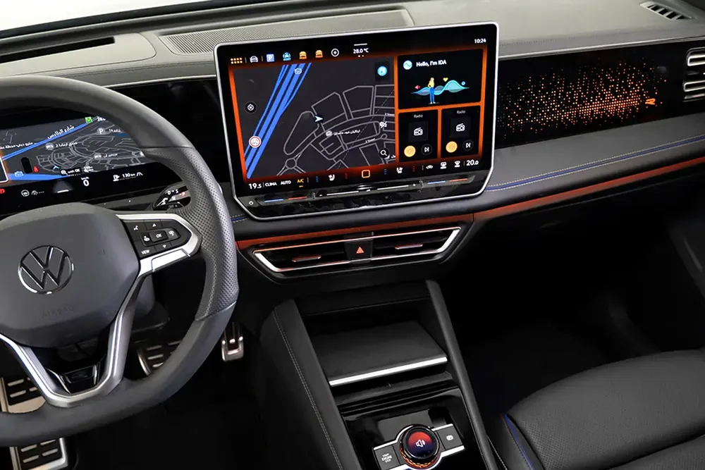2025 Volkswagen Tiguan R-Line Black Edition / Volkswagen Warranty and Service Contract - Image 9