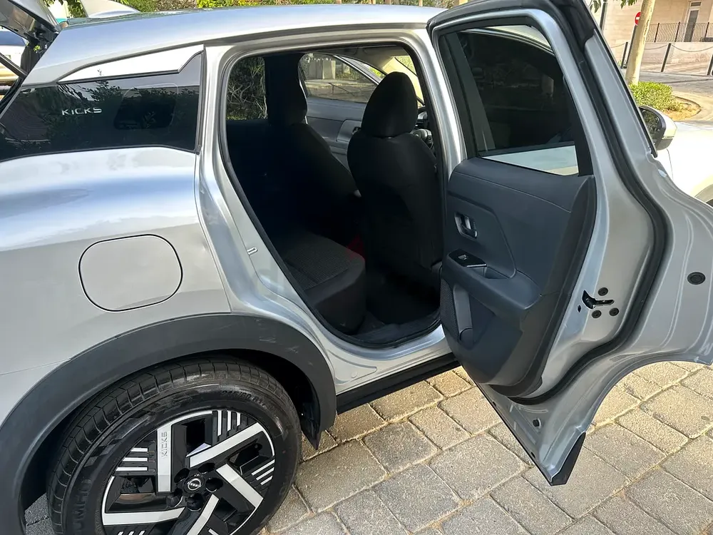 Nissan Kicks 2025 GCC | Under Warranty | No Accidents - Image 11