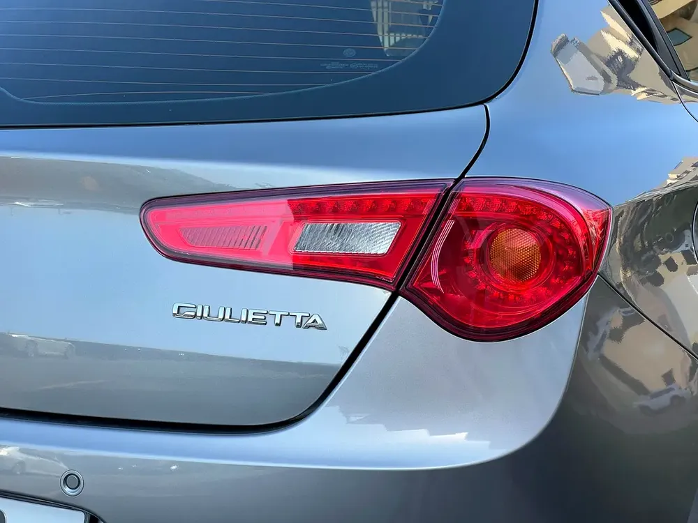 GCC original paint not negotiable خليجي صبغ الوكالة السعر نهائي - Image 17