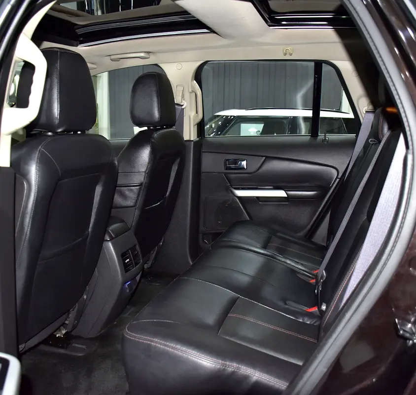 EXCELLENT DEAL for our Ford Edge Limited AWD ( 2014 Model ) in Dark Brown Color GCC Specs - Image 16