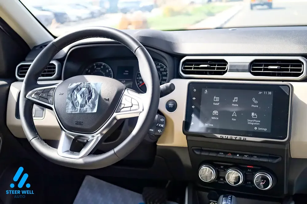 2025 Renault Duster LE | 1.6L Petrol | GCC | 17” Alloys | 4 Airbags | 4 Cameras - Image 13