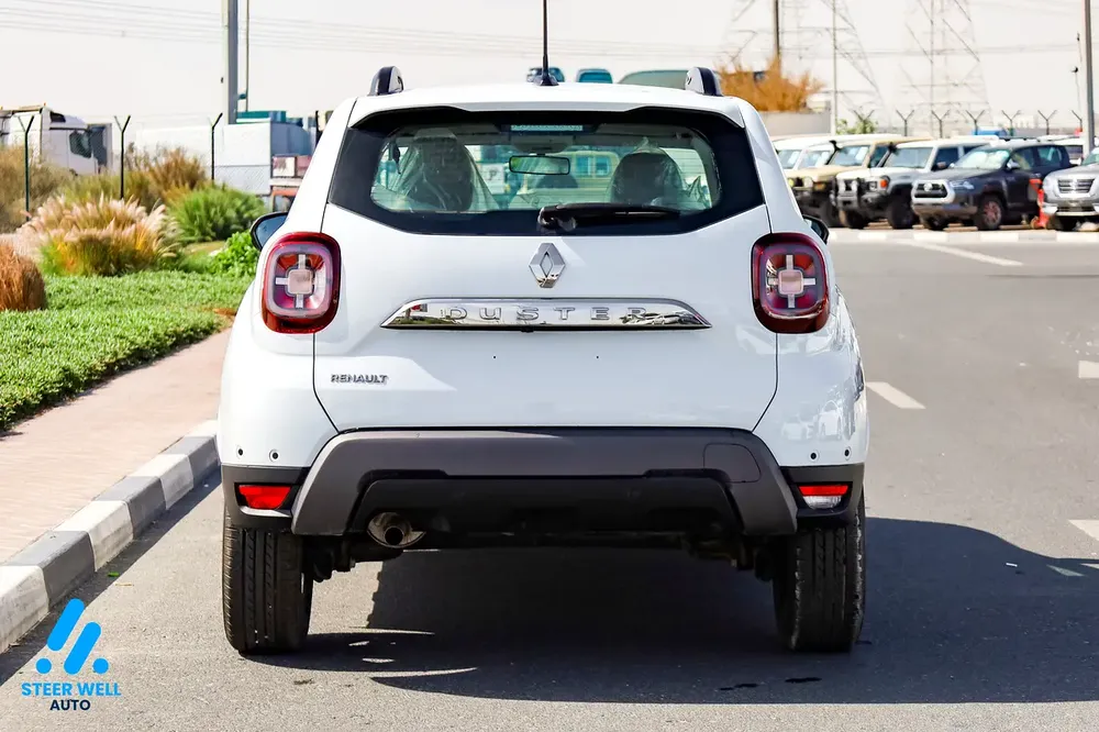 2025 Renault Duster LE | 1.6L Petrol | GCC | 17” Alloys | 4 Airbags | 4 Cameras - Image 5