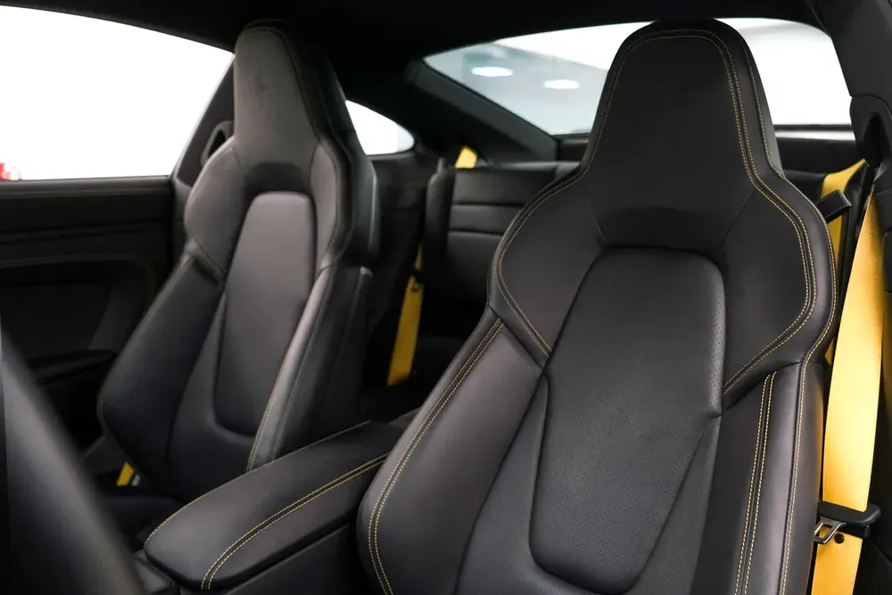 2022 PORSCHE 911 CARRERA GTS / GCC / BOSE /  DEALER WARRANTY - Image 12
