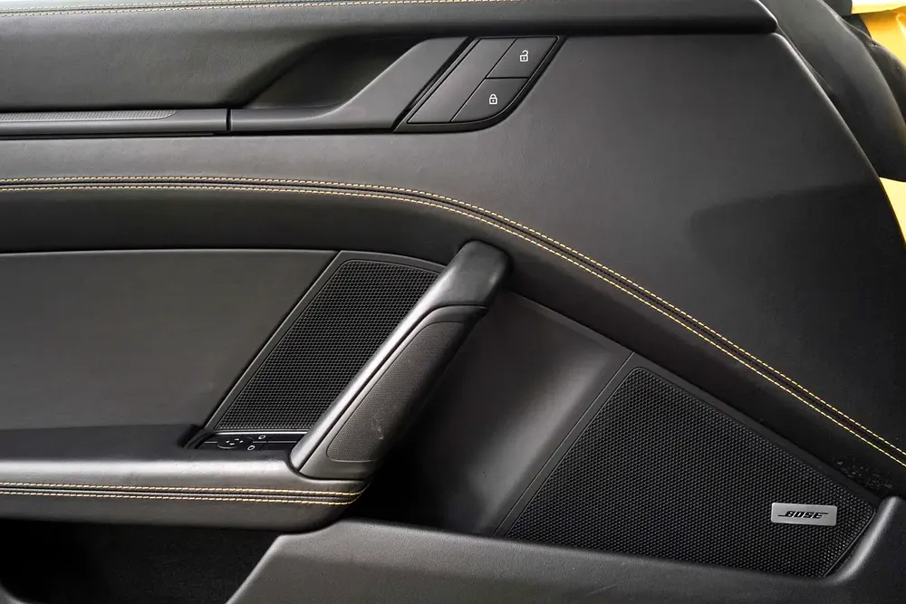 2022 PORSCHE 911 CARRERA GTS / GCC / BOSE /  DEALER WARRANTY - Image 15