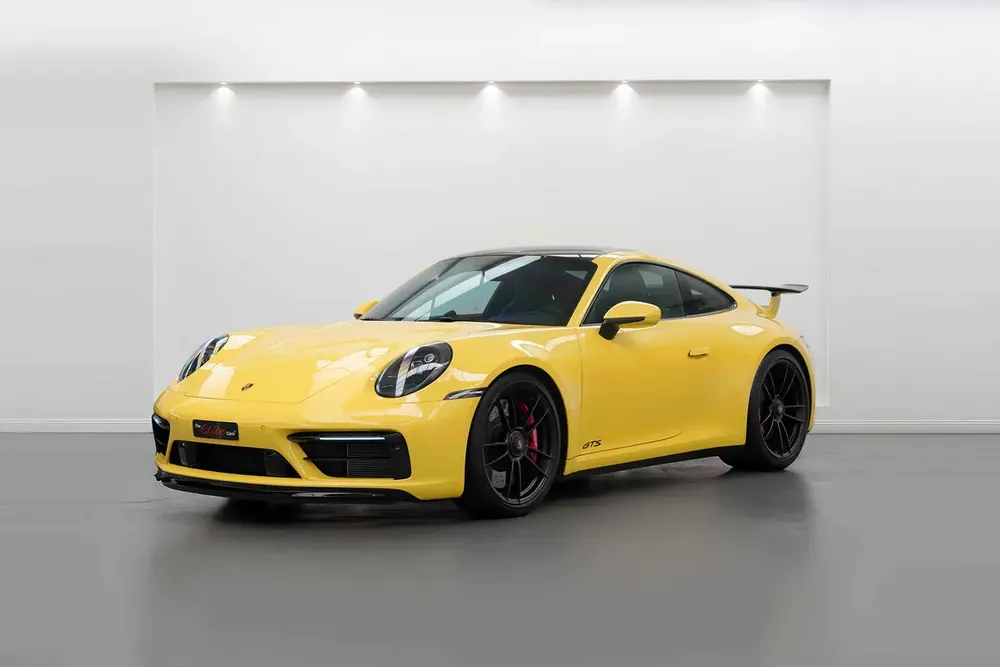 2022 PORSCHE 911 CARRERA GTS / GCC / BOSE /  DEALER WARRANTY - Image 7