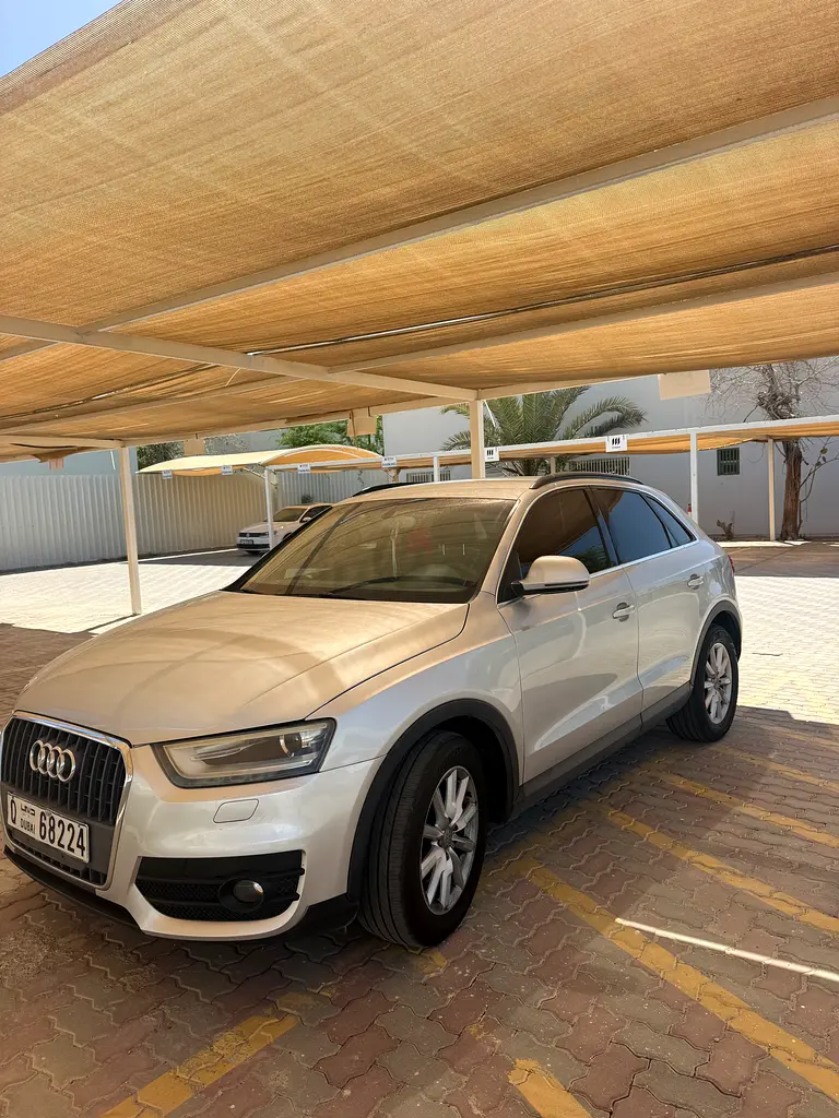 Audi Q3 S-line 2013 GCC Specs - Excellent Condition - Image 6