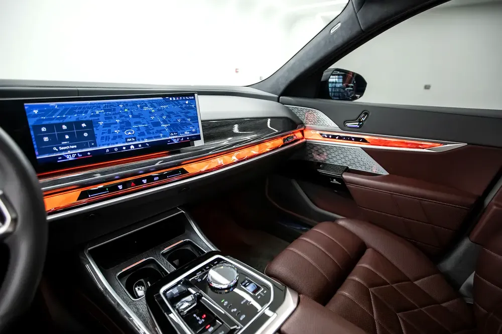 2024 | BMW 750i | GCC | WARRANTY AND SERVICE CONTRACT | EXCELLENT CONDITION | - Image 10