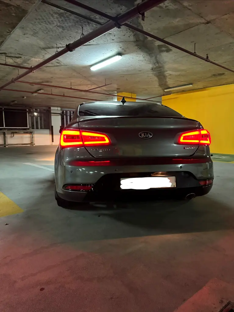 Well Maintained Kia Cerato Koup 2016 | GCC Specs | Sporty Coupe - Image 8