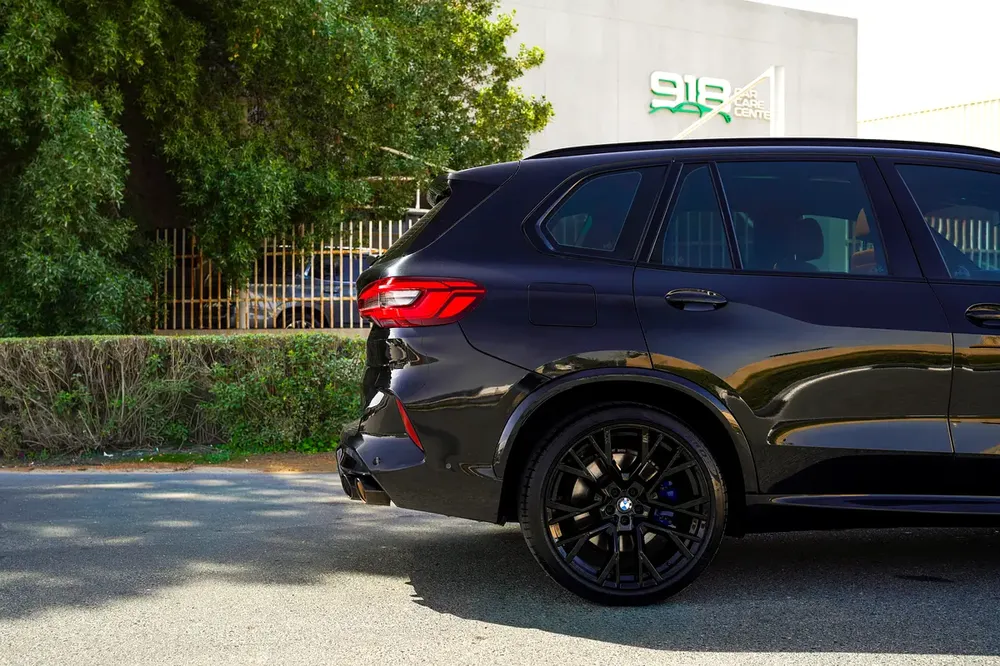 BMW X5 xDrive50i V8 – GCC | M Competition Look | Fully Loaded - Image 10