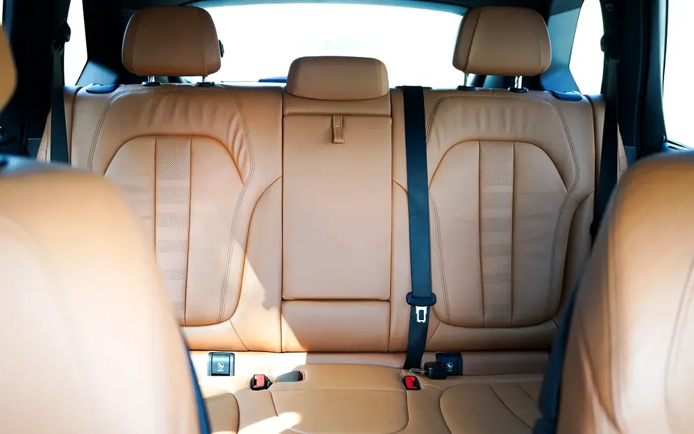 BMW X5 xDrive50i V8 – GCC | M Competition Look | Fully Loaded - Image 19