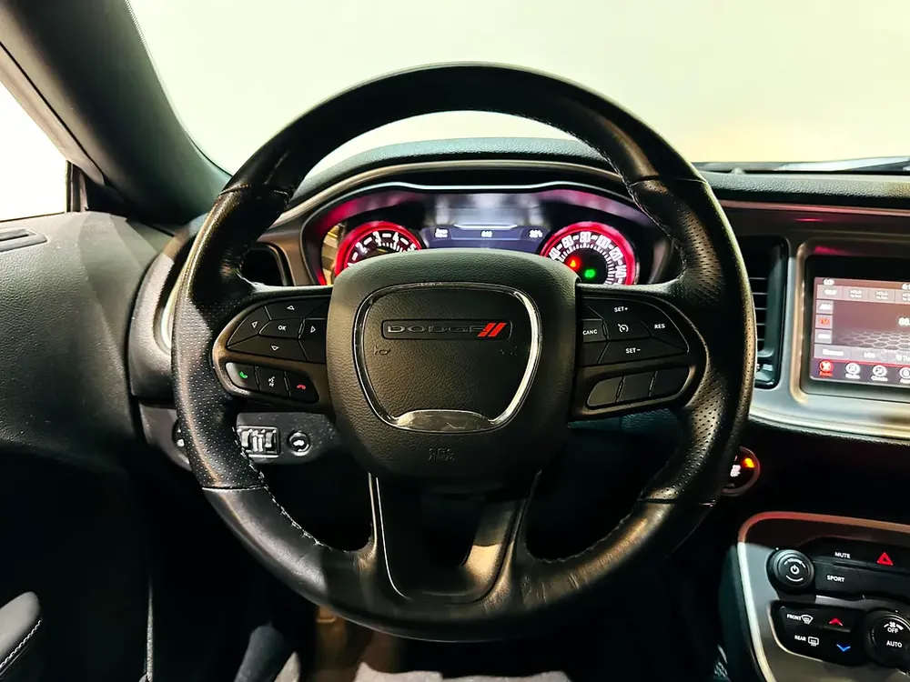 Dodge Challenger SXT/2022/Warranty - Image 10