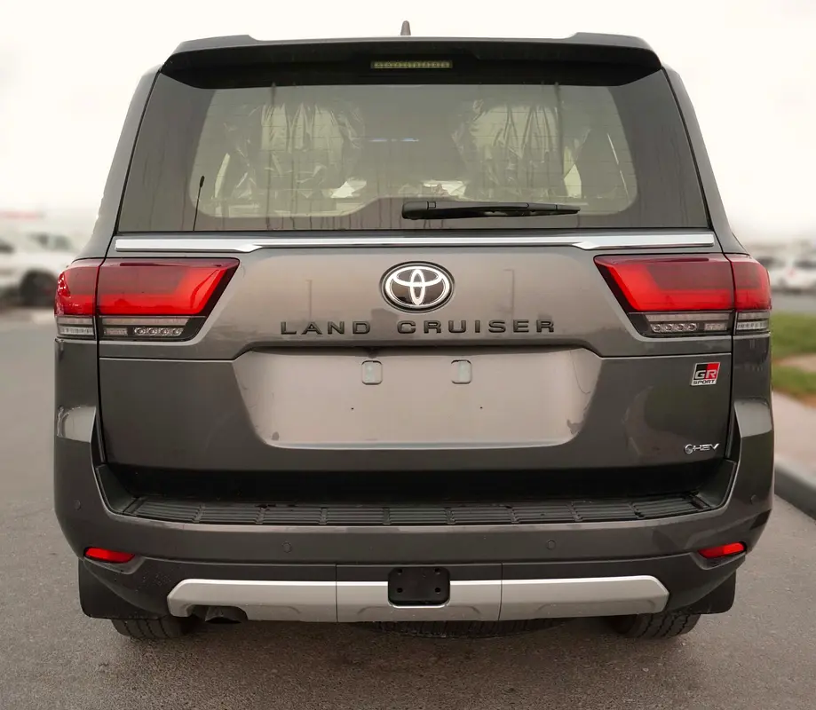 2025 MODEL TOYOTA-LAND CRUISER GRS 3.5L HYBRID - Image 4
