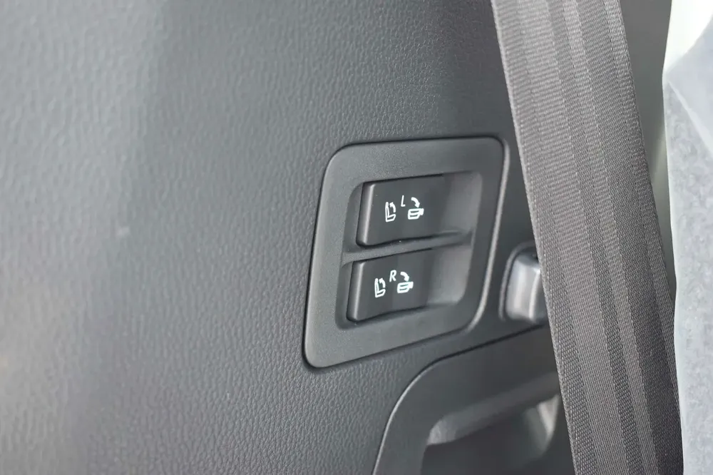 2025 MODEL TOYOTA-LAND CRUISER GRS 3.5L HYBRID - Image 7