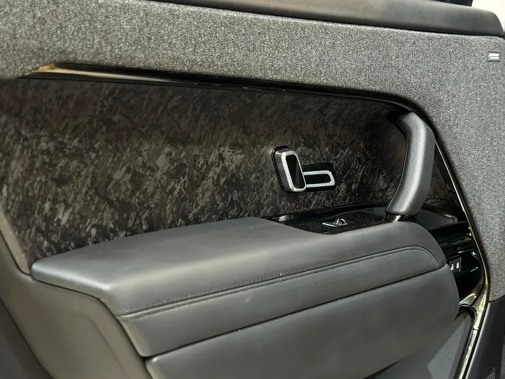 RANGE ROVER SPORT P535 | LOW MILAGE | 2025 - Image 11