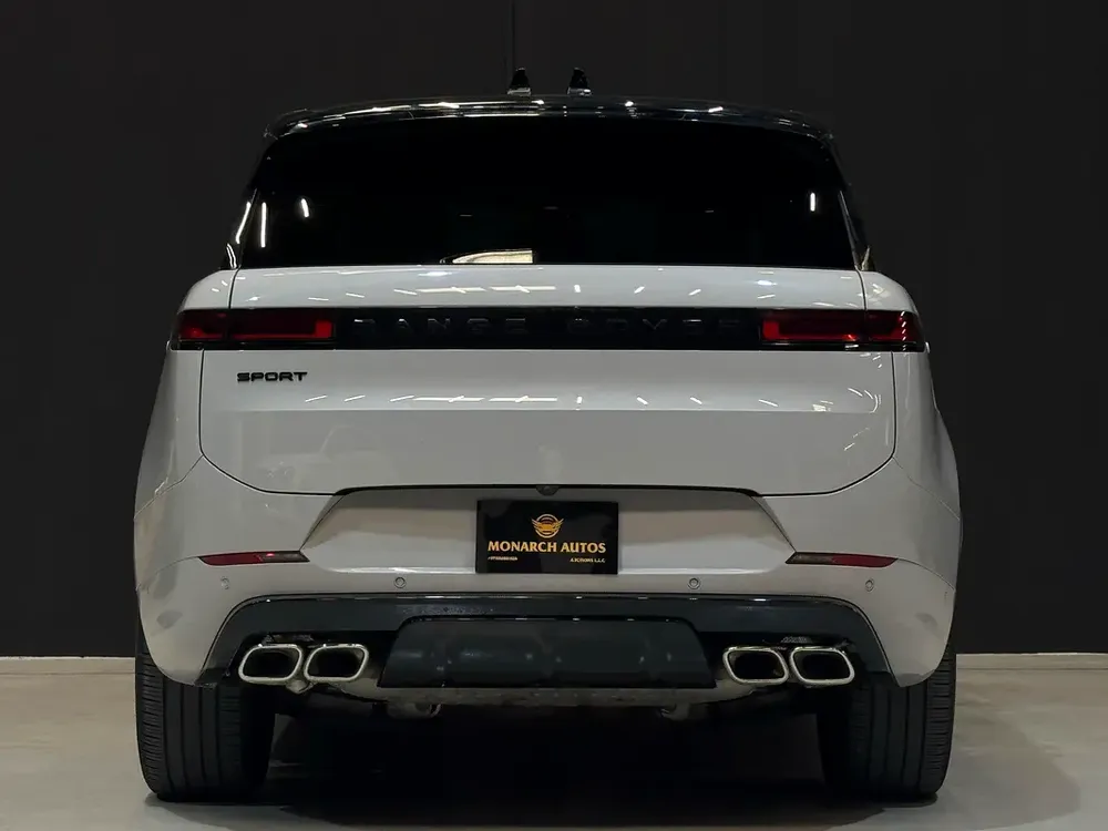RANGE ROVER SPORT P535 | LOW MILAGE | 2025 - Image 6