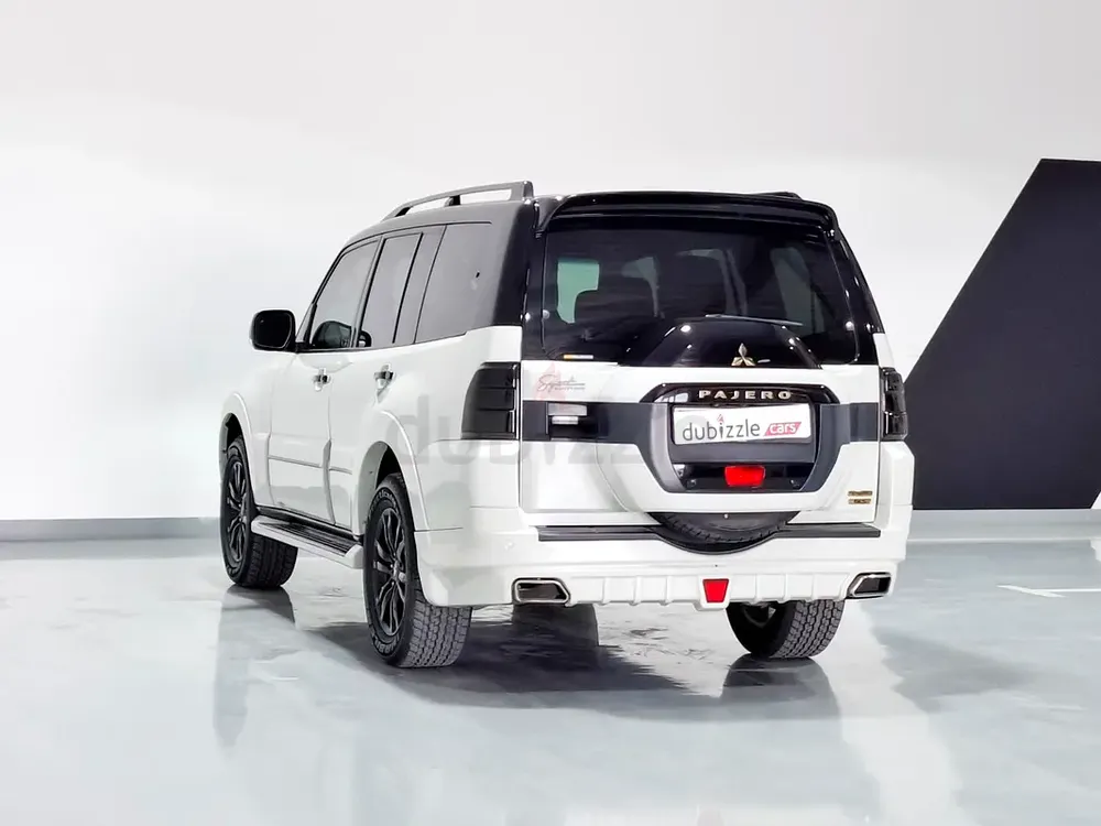 AED 1199/month | 2020 Mitsubishi Pajero  | GCC Specs | Ref#446261 - Image 8