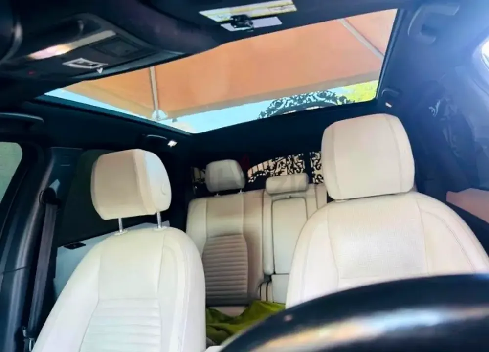Range Rover discovery HSE luxury full option - Image 4