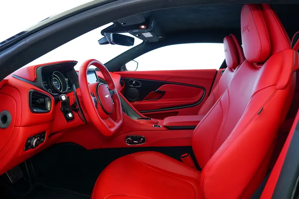 DB11 AMR V12 | MATT CARBON INTERIOR | WARRANTY AVAILABLE - Image 10