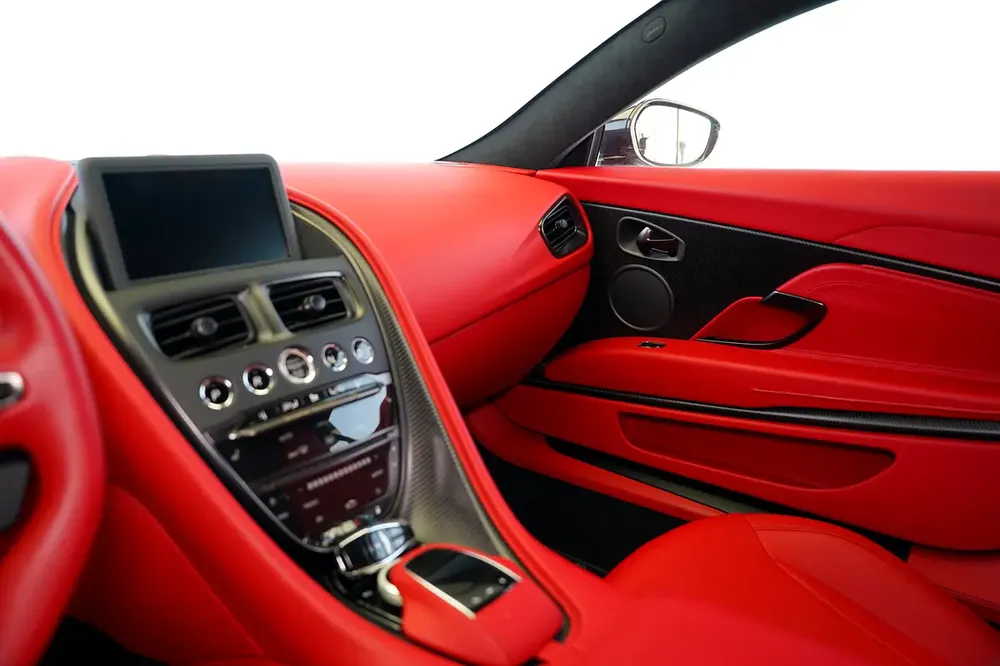 DB11 AMR V12 | MATT CARBON INTERIOR | WARRANTY AVAILABLE - Image 13