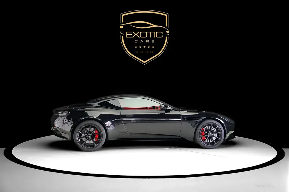 DB11 AMR V12 | MATT CARBON INTERIOR | WARRANTY AVAILABLE - Image 4