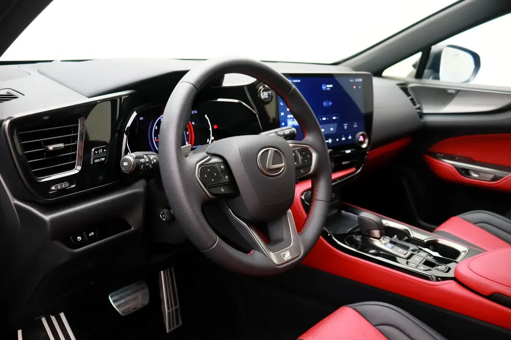 **Special offer** 2025 NX350 F Sport Platinum 2.4L Turbo - Image 12