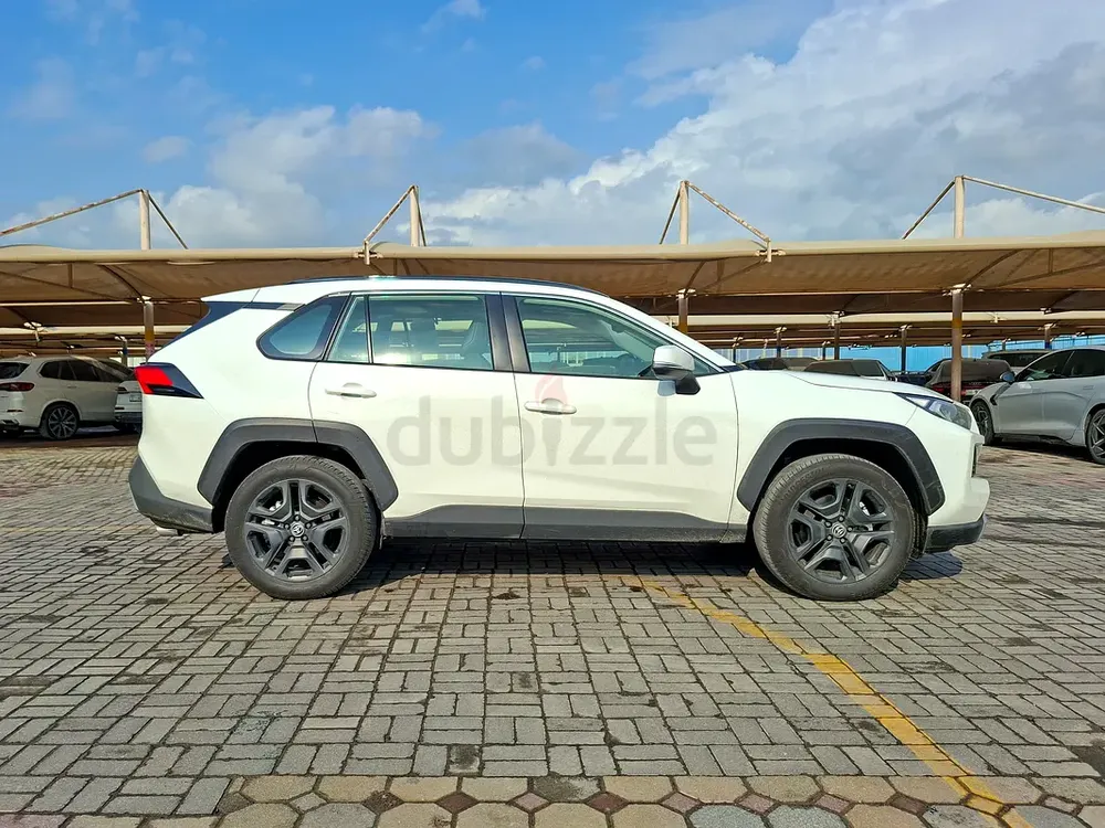 AED 1839/month | 2024 Toyota Rav 4 Adventure | GCC Specs | Ref#404933 - Image 4