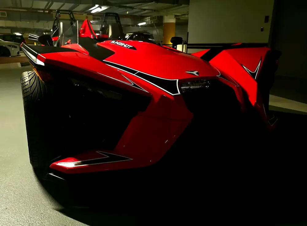 2021 Polaris Slingshot SLR | GCC Specs | Low Mileage - Image 13