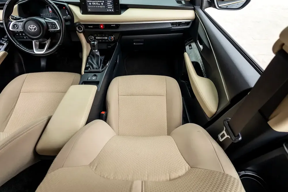 Toyota Yaris 2023 GCC specs - Image 15