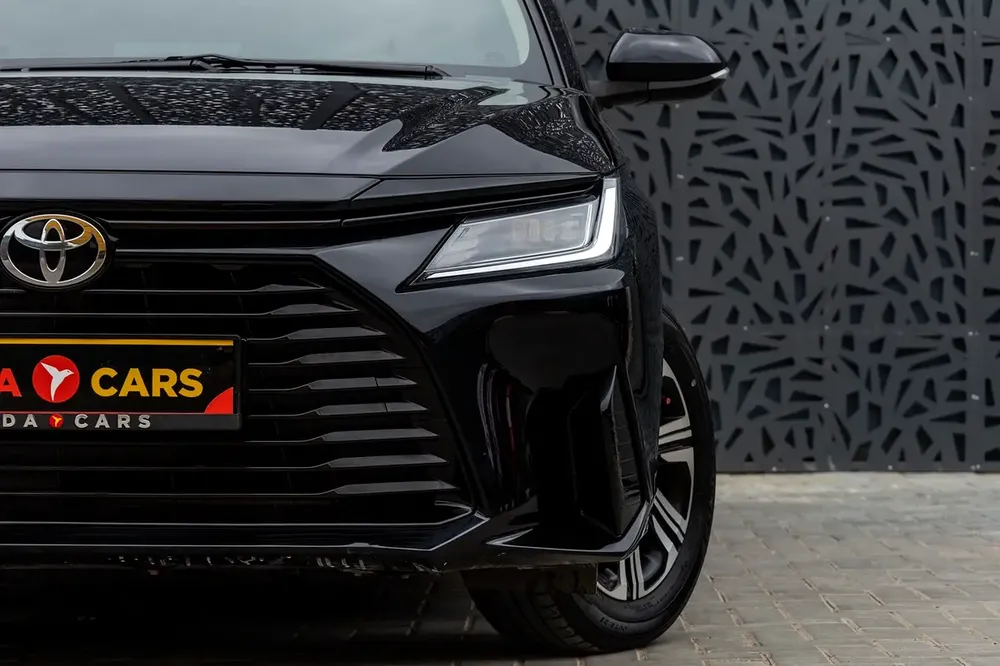Toyota Yaris 2023 GCC specs - Image 4