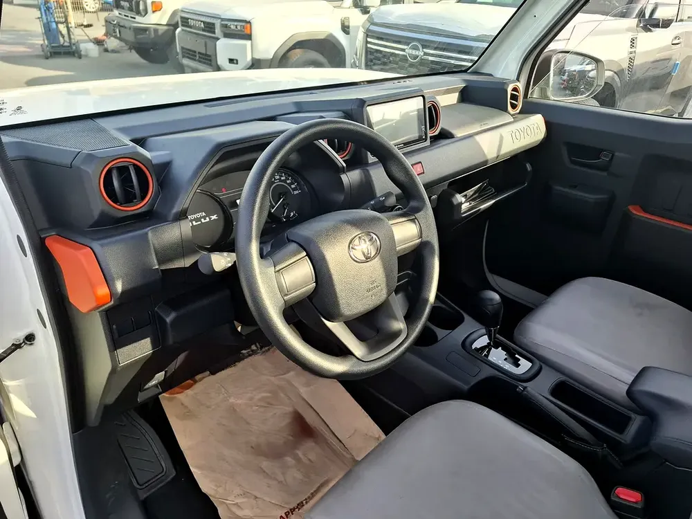 Toyota Hilux Tamaraw 2.4L 2026 SC Pickup Diesel White (Export Only) - Image 12