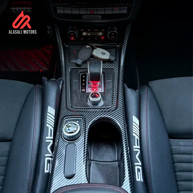 Mercedes-Benz A45s 4matic AMG 2018 With Full Carboon Fiber
Imported from Korea Gcc specifications - Image 14