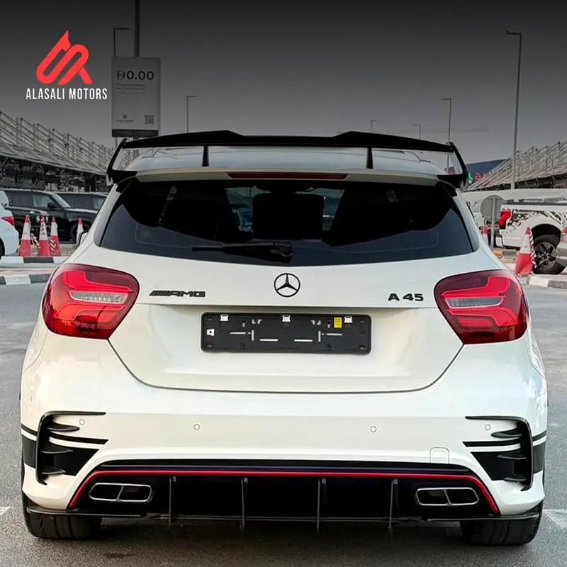 Mercedes-Benz A45s 4matic AMG 2018 With Full Carboon Fiber
Imported from Korea Gcc specifications - Image 5