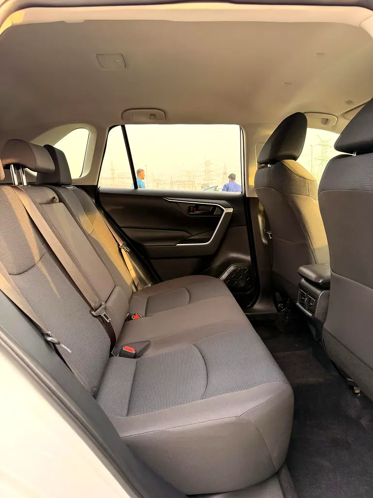 Toyota RAV4 MID - 2023 - FULL OPTION - Image 13
