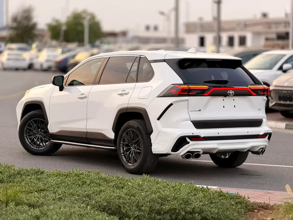 Toyota RAV4 MID - 2023 - FULL OPTION - Image 18