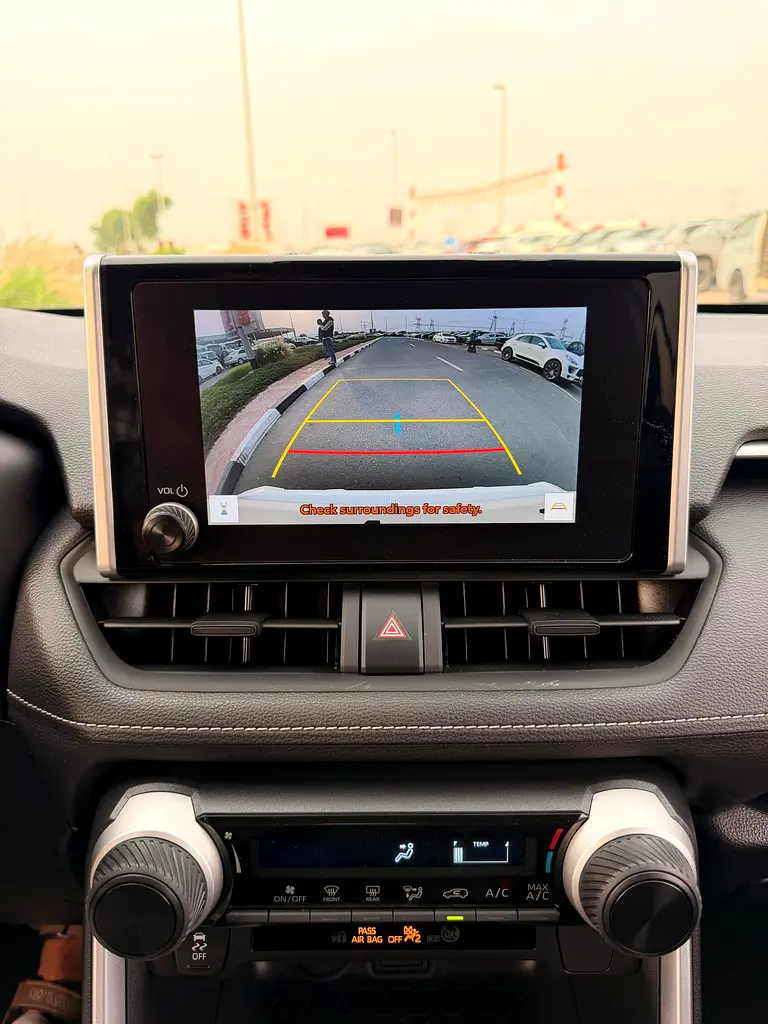 Toyota RAV4 MID - 2023 - FULL OPTION - Image 7