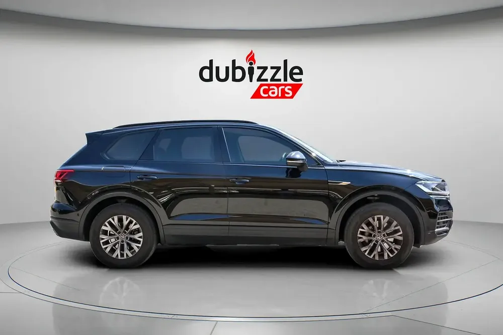 AED 2264/month | 2023 Volkswagen Touareg Trendline | GCC Specs | Ref#402069 - Image 4