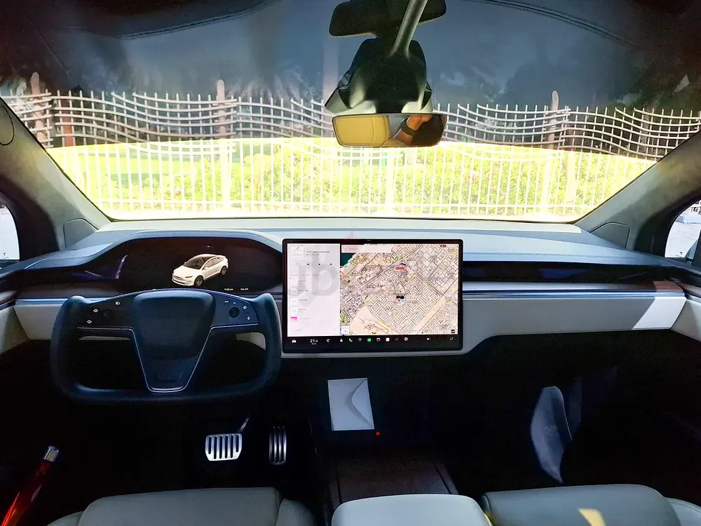 AED 3343/month | 2023 Tesla Model X Standard | GCC Specs | Ref#397990 - Image 9