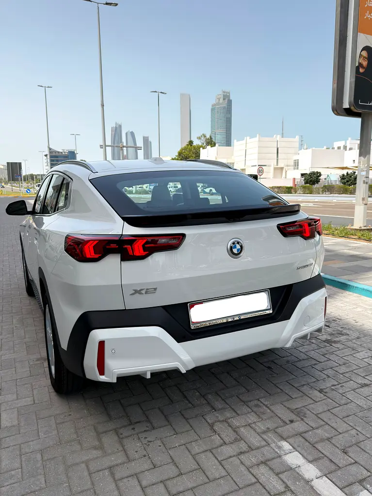 2026 BMW X2 18i - GCC Specs - 5 Years Warranty - 5 Years Free Service. Free insurance & tint - Image 8